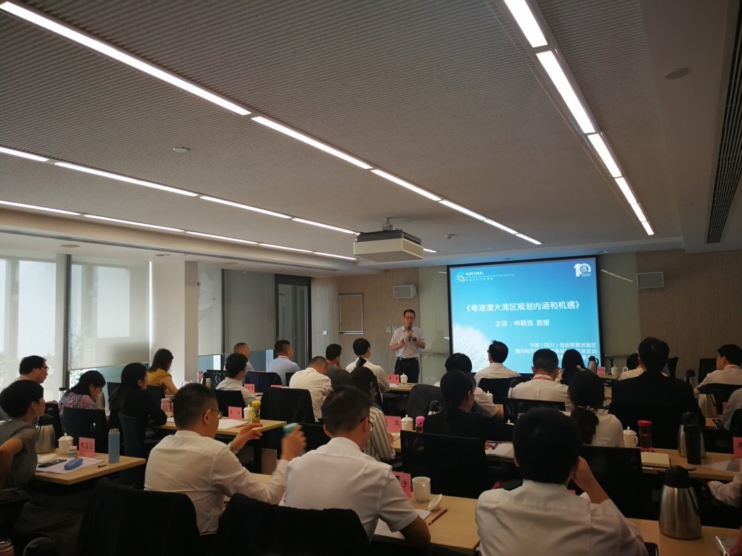 1212123.jpg 1212123.jpg